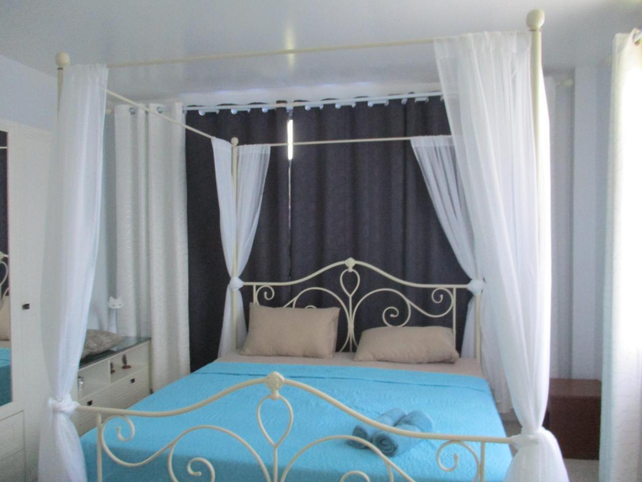 Similan Hotel Bang Tao Beach  Exterior foto